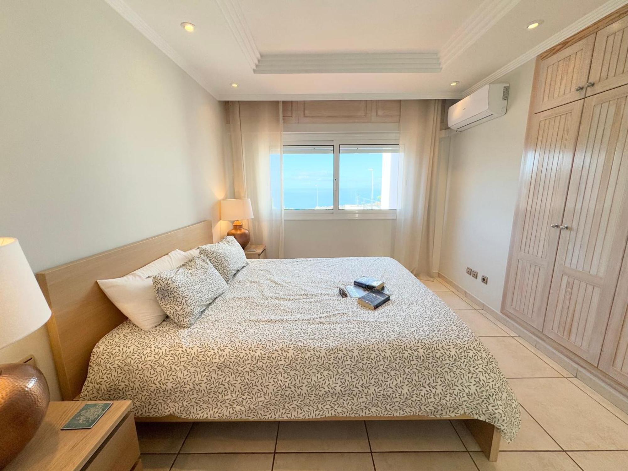 Villa Amorio A Spacious Modern Getaway With A Private Heated Pool & Sea Views Costa Adeje  Exterior foto